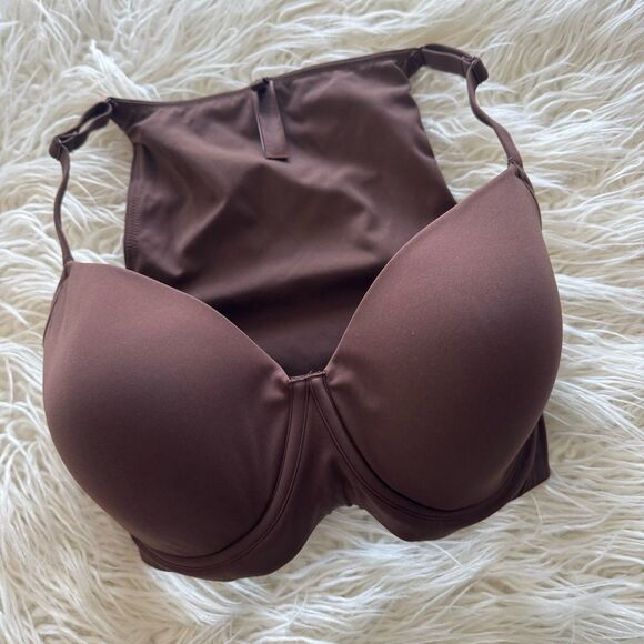 Skims Fits Everybody Full Coverage Back Smoother Bra Cocoa Size 32DDD - Picture 2 of 6